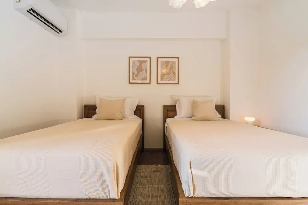 City Center Modern Boho Stay
