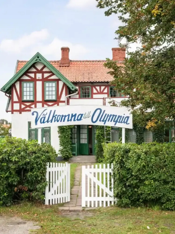 Villa Olympia