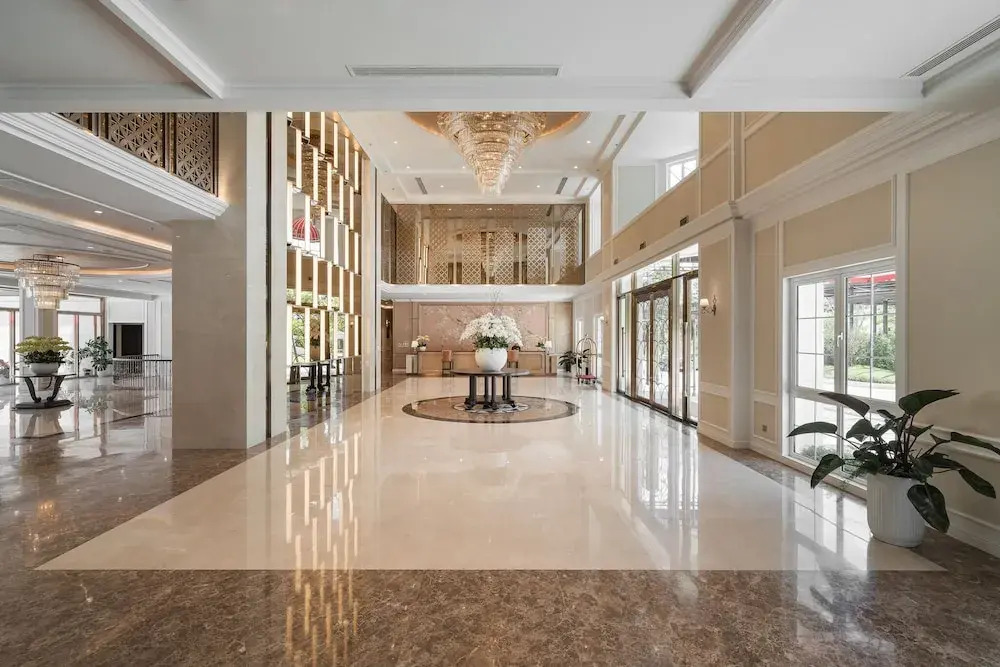 Golden Sun Hotel - Dalat