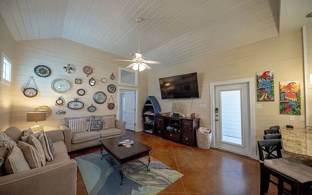 Long Time No Sea 3Br Condo