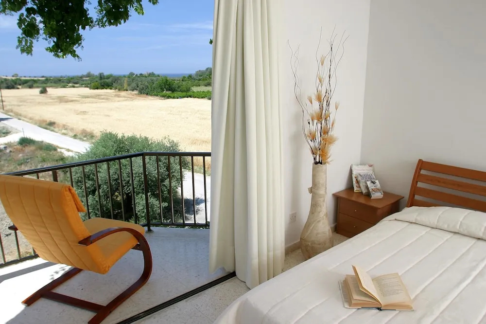 Alkionest Hotel Apts