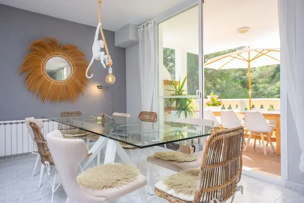 Casa Feliz in Provensals