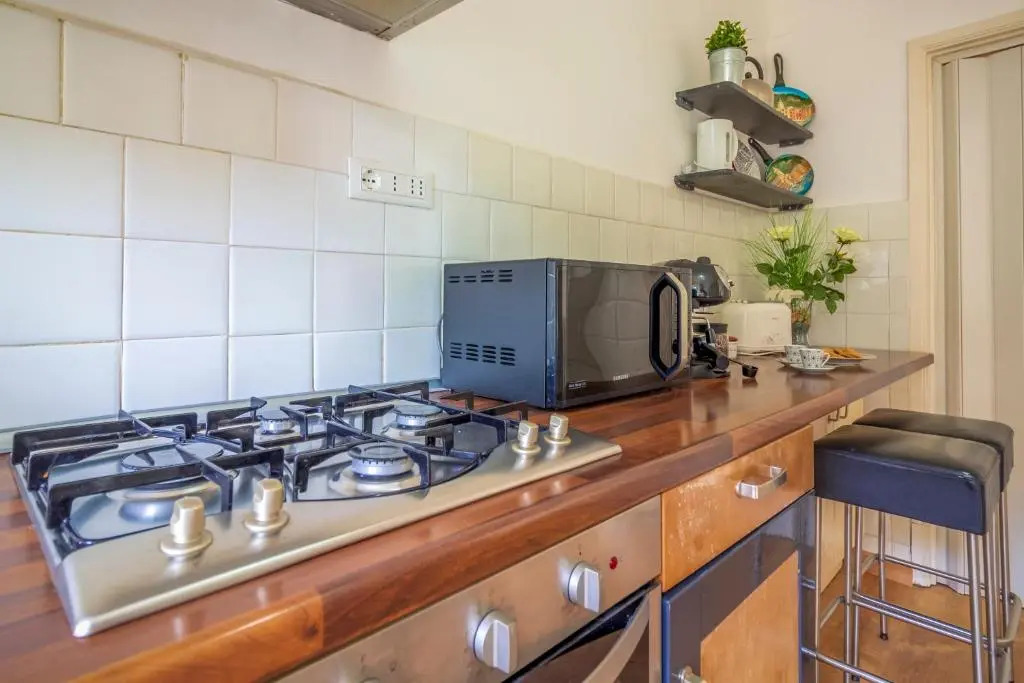 Flora by PortofinoHomes