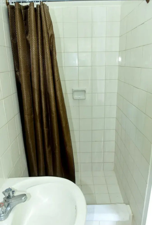 Pineapple Suites