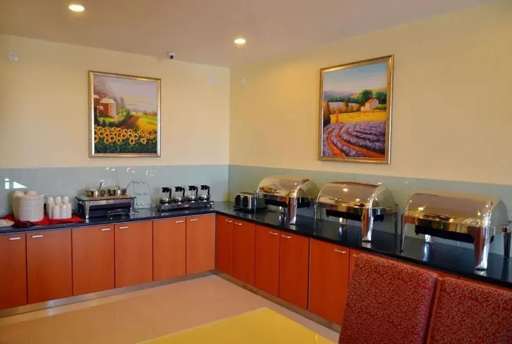 Hanting Express Ji'nan West Market Branch