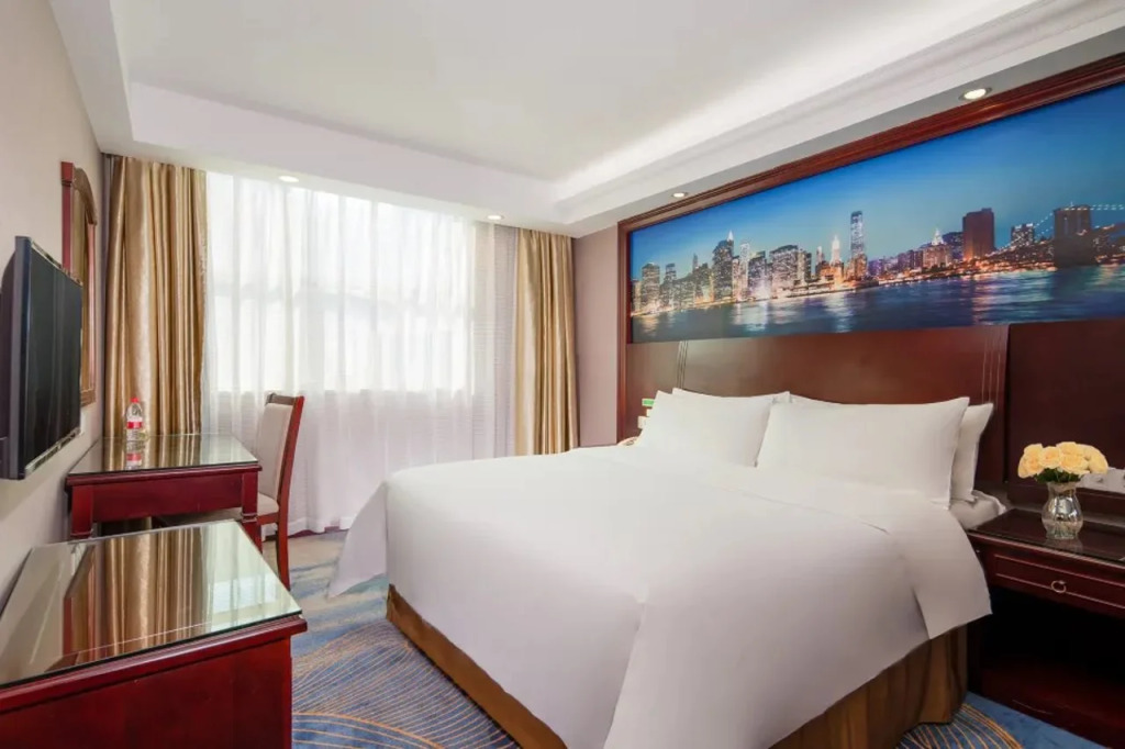 Vienna Hotel Huizhou Yanda Avenue