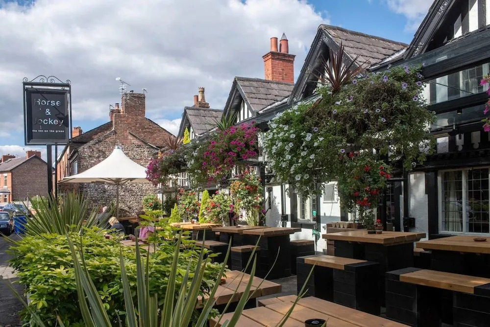 Cosy 2BD Terrace House in Chorlton