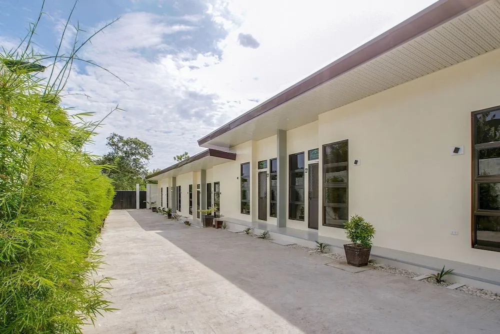 OYO 504 Casa Mia Hotel Suites Residence