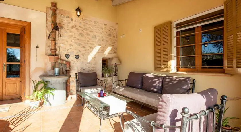Finca en Buger con Piscina