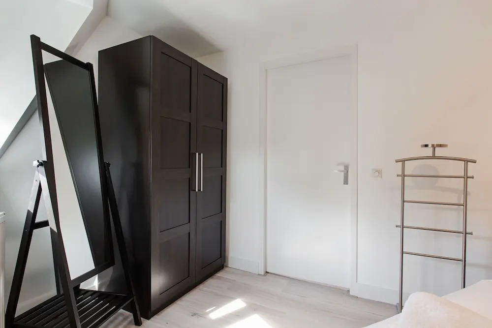 Windmill Apartment