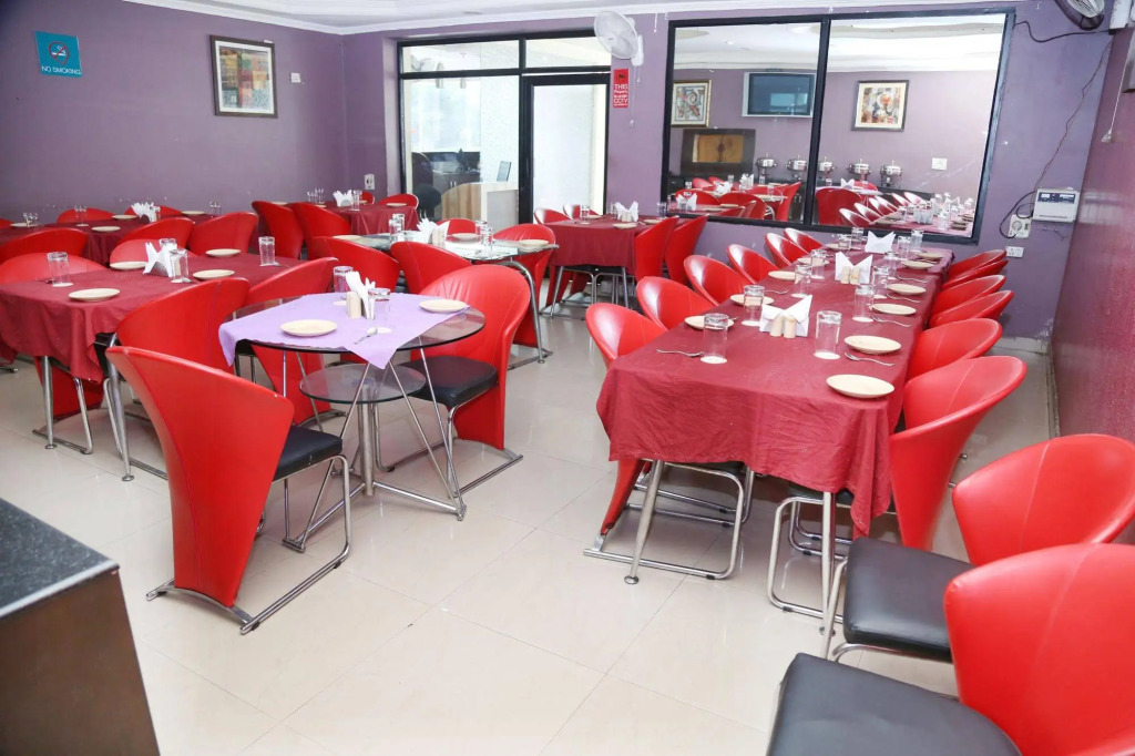 Pacific Inn Suryansh Hotel
