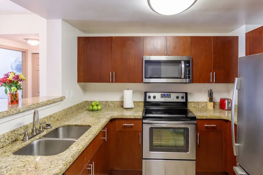 Brickell Family Travel Suites