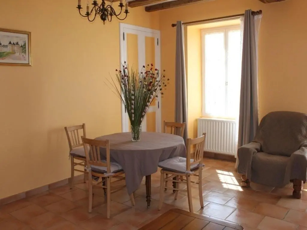 Gite Lerné, 4 pièces, 5 personnes - FR-1-381-486