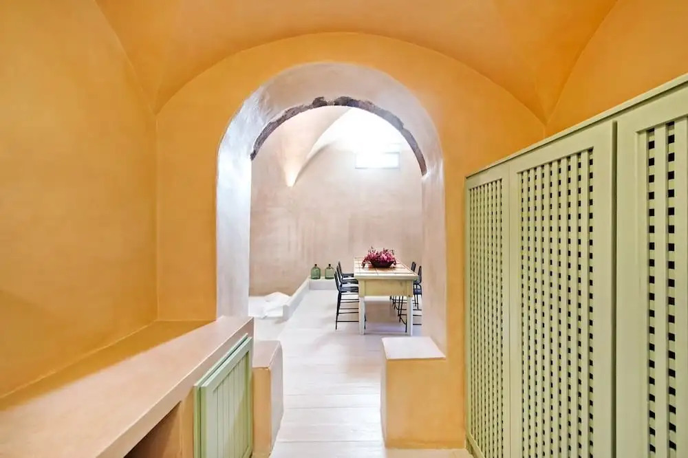 Pyrgos Old winery villa