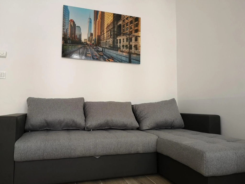 Apartment, modern und neu renoviert