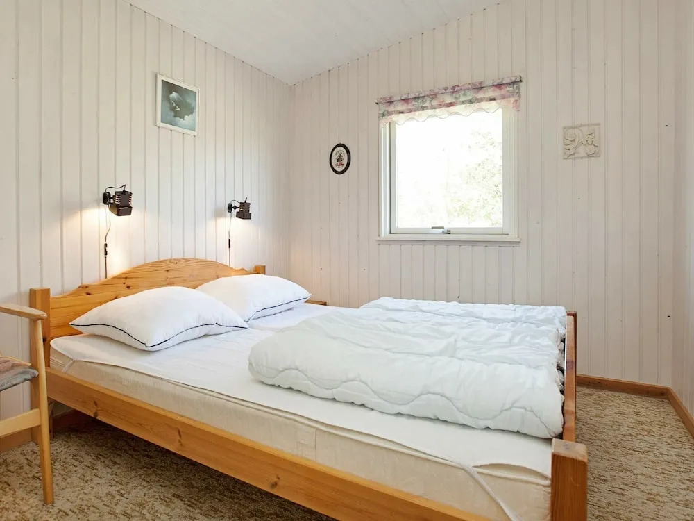 Quaint Holiday Home in Dannemare With Whirlpool