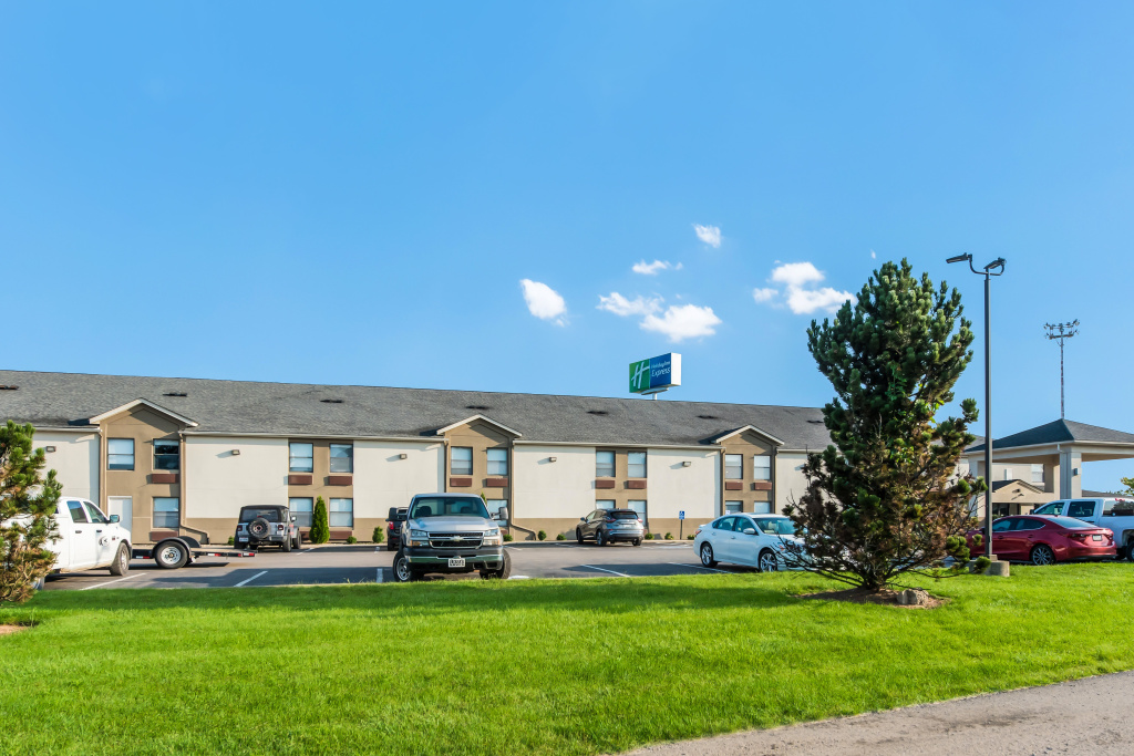 Holiday Inn Express London-I-70 by IHG