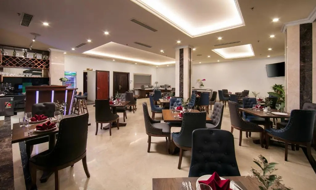Halios Hotel Halong