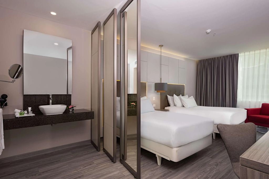 NH Collection Medellin Royal