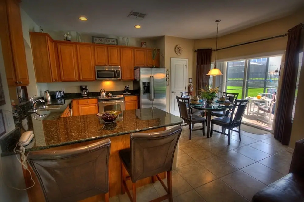 6BR 4BA Home in Windsor Hills by CV-2579