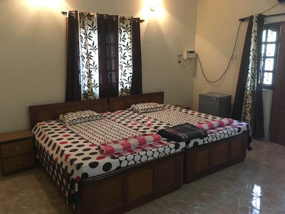 OYO 7958 StayOut Fernandes Villa