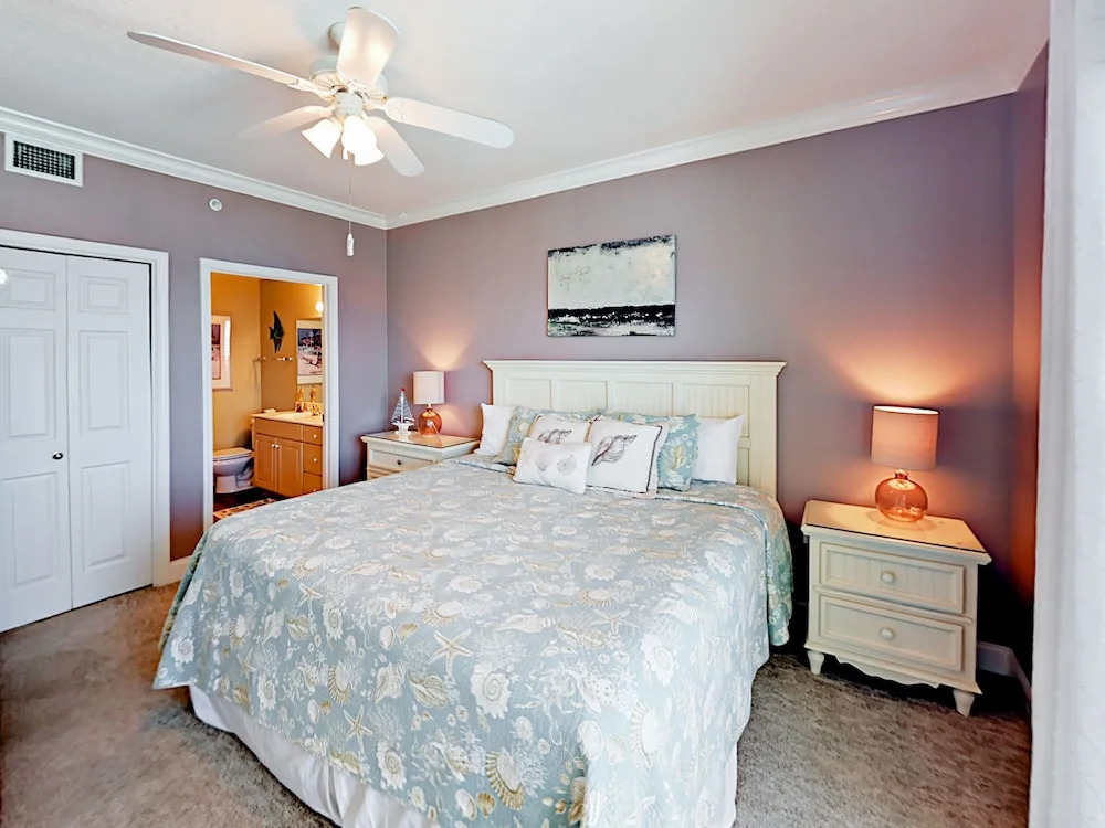 921 W Beach Blvd Condo Unit 705 2 Bedrooms 2 Bathrooms Condo