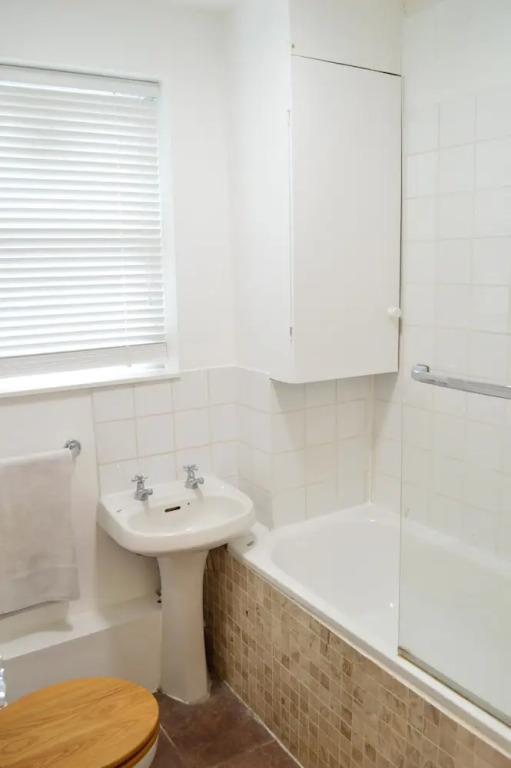 1 Bedroom Apartment in West Kensington