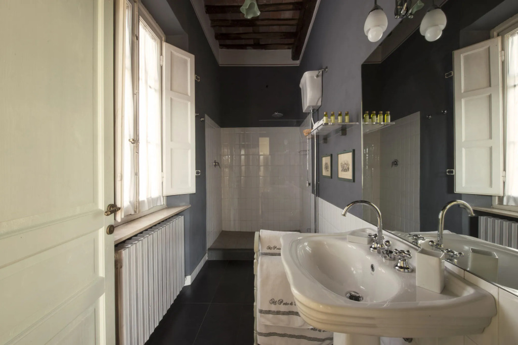 Al Porto Di Lucca B&B