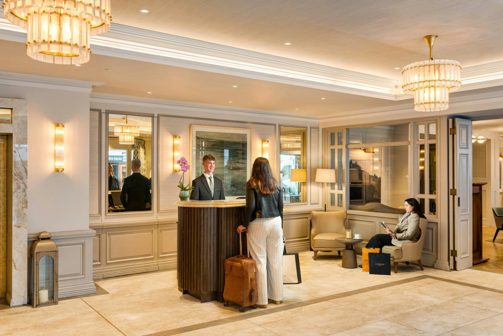 Brooks Hotel