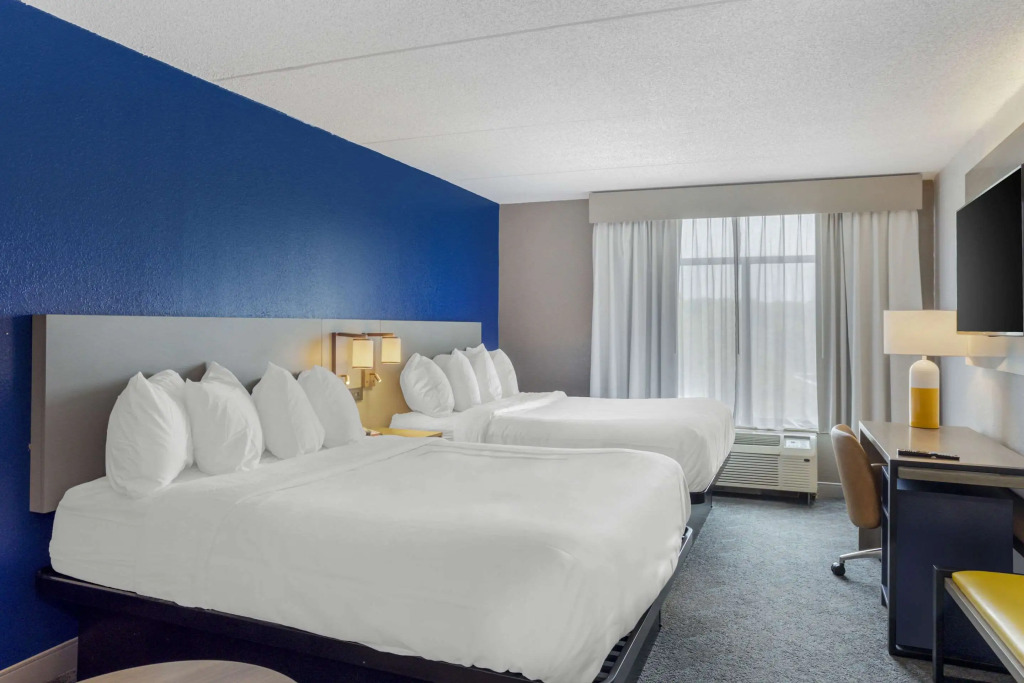 Comfort Inn & Suites Voorhees-Mt Laurel