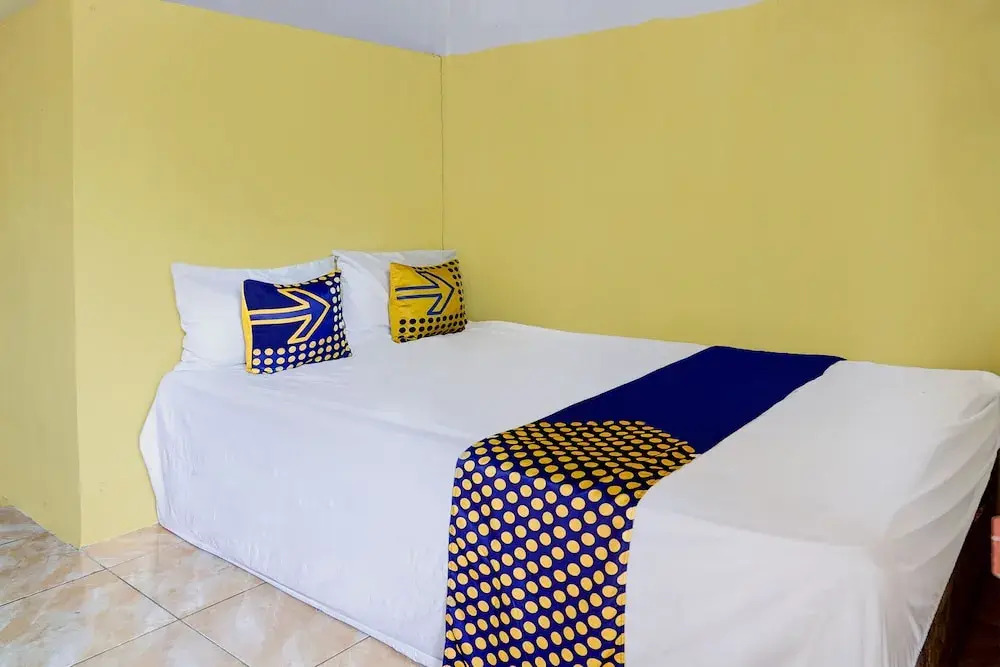 SPOT ON 92480 Iwn Homestay Syariah