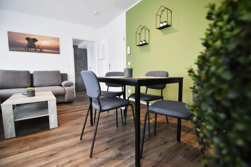 Boardinghouse Werwolf by Teamflats