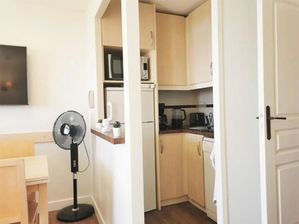 Appartement Cannes la Bocca, 2 pièces, 4 personnes - FR-1-609-39