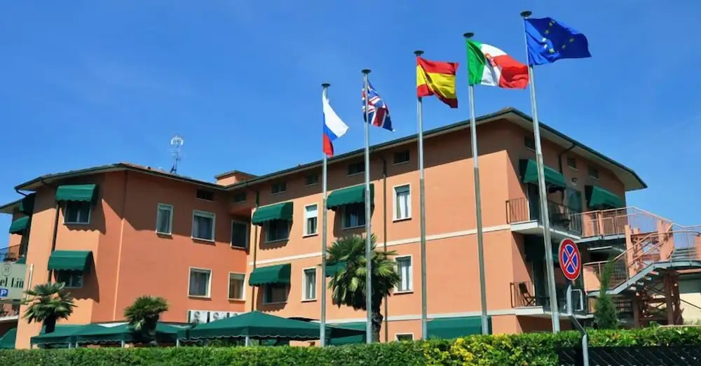 Hotel Liu