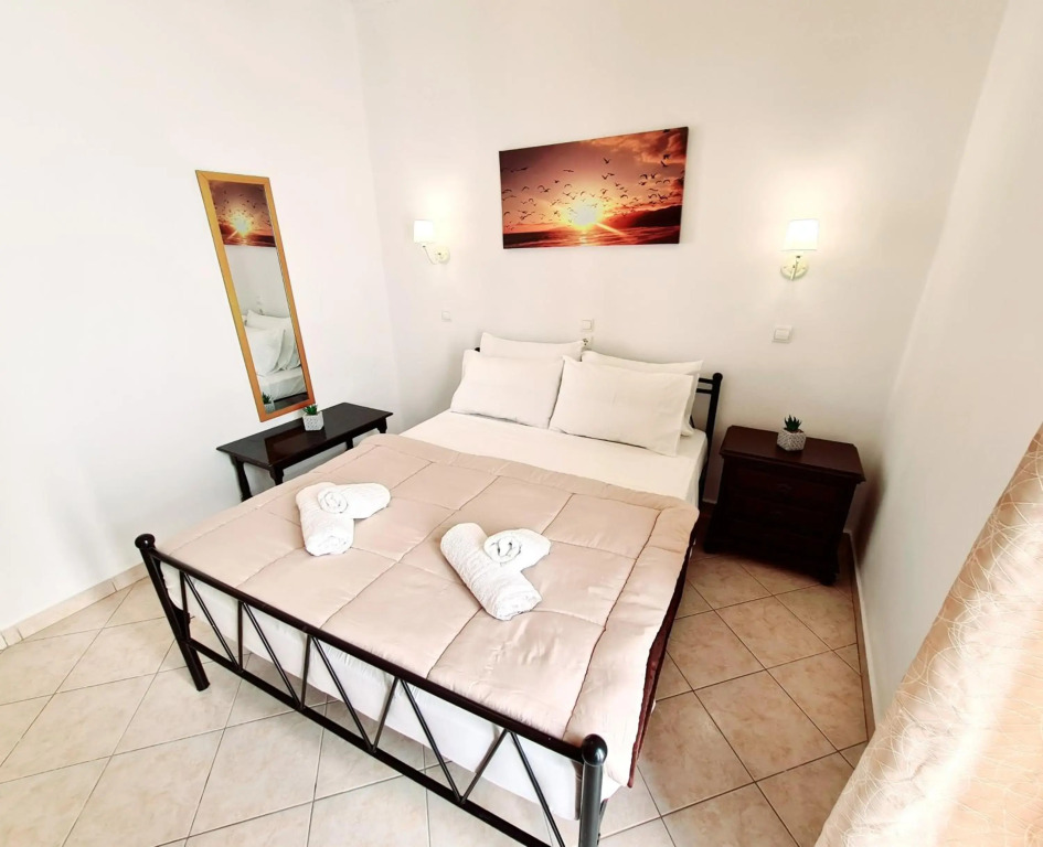 Avra Rooms