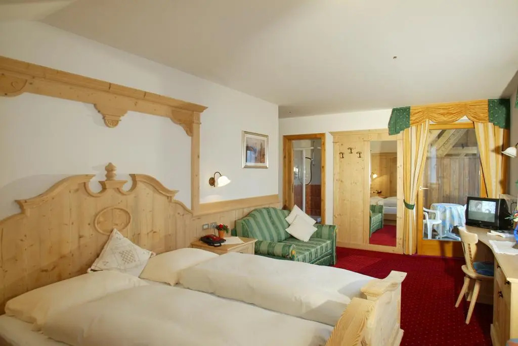 Hotel Alpenrose Dolomites