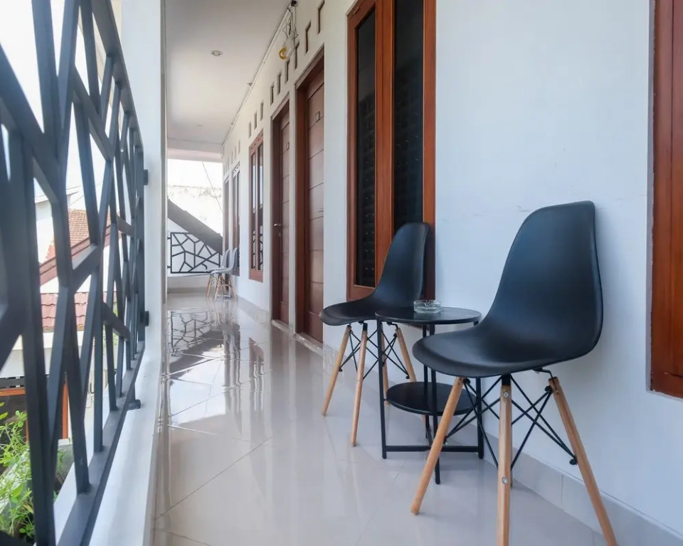 RedDoorz near INSTIPER Yogyakarta