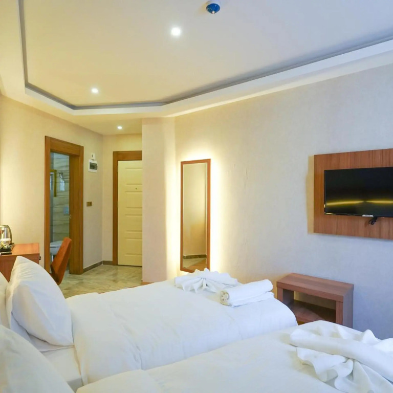 Ugurlu Hotel