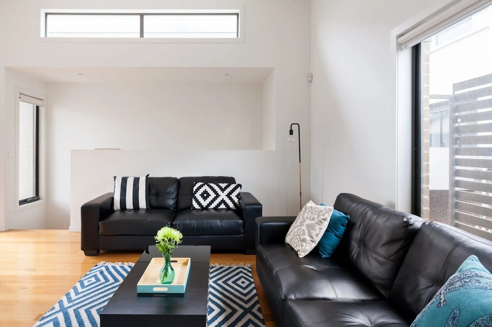 Centrepoint Units Ivanhoe