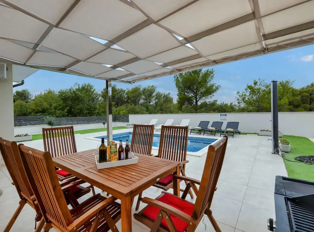 Villa Shaula 1