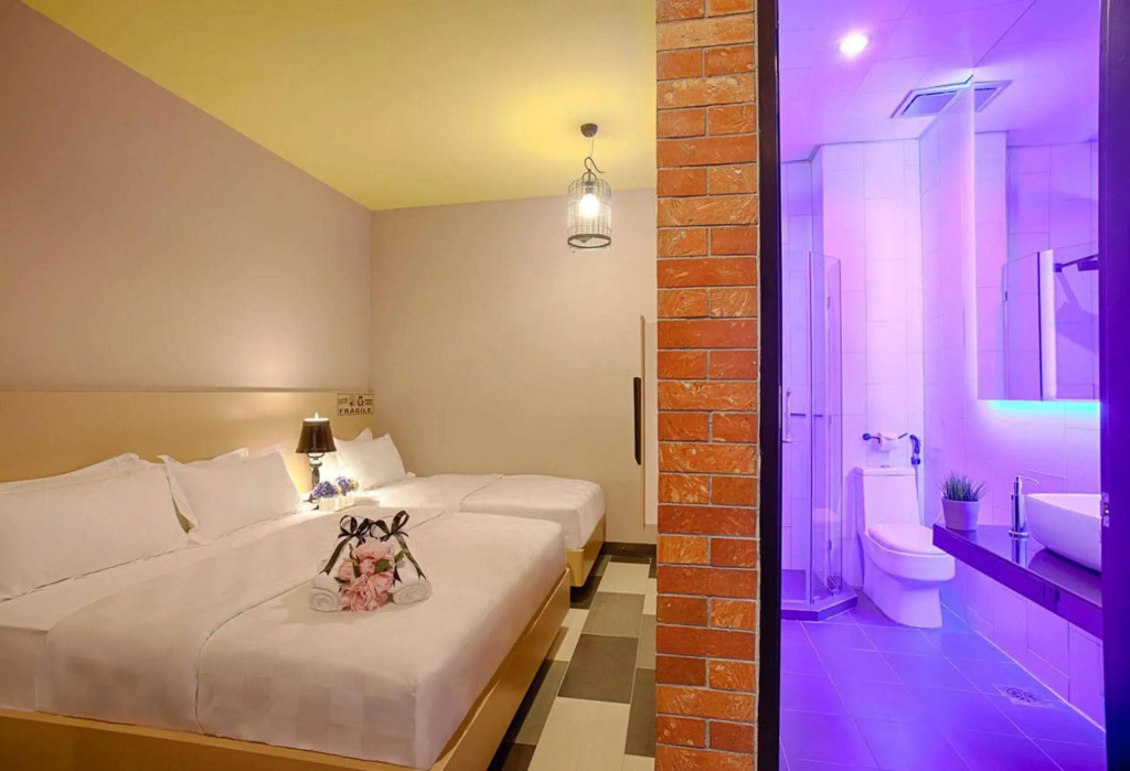 the youniQ Hotel, KLIA T1, KLIA T2