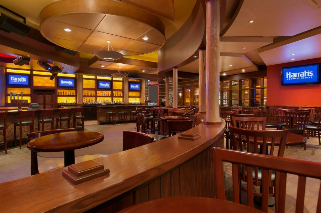 Harrah's Council Bluffs – A Caesars Rewards Destination
