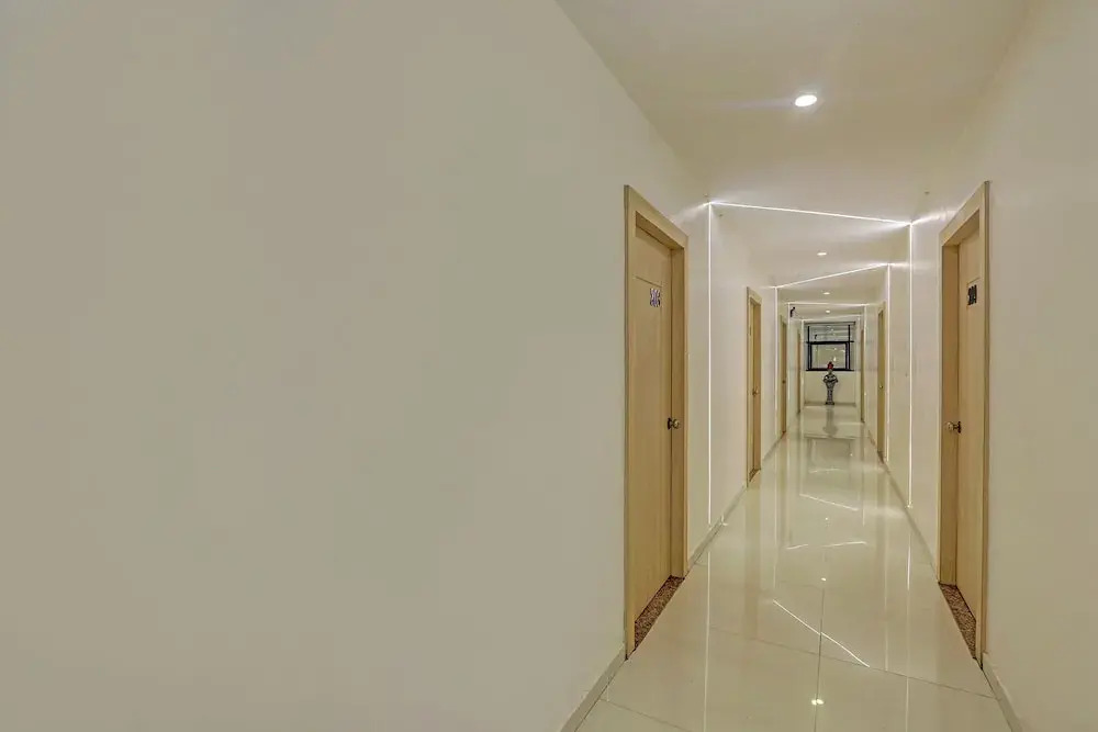 FabHotel Blue Moon