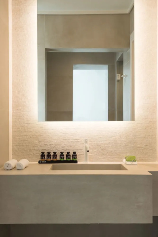 Syros Soul Luxury Suites