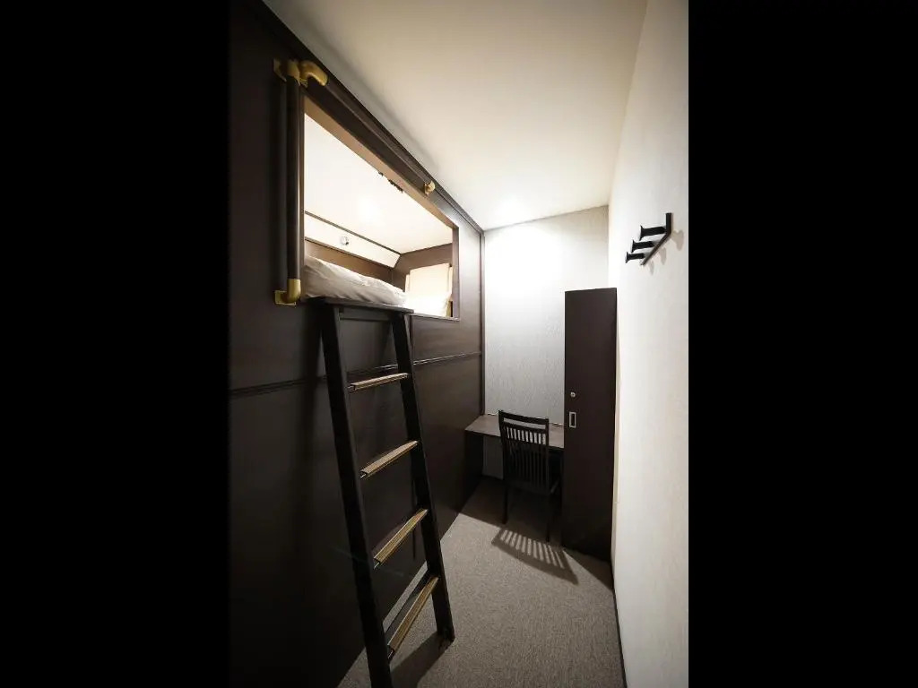 WELLCABIN TENJIN - Male Only