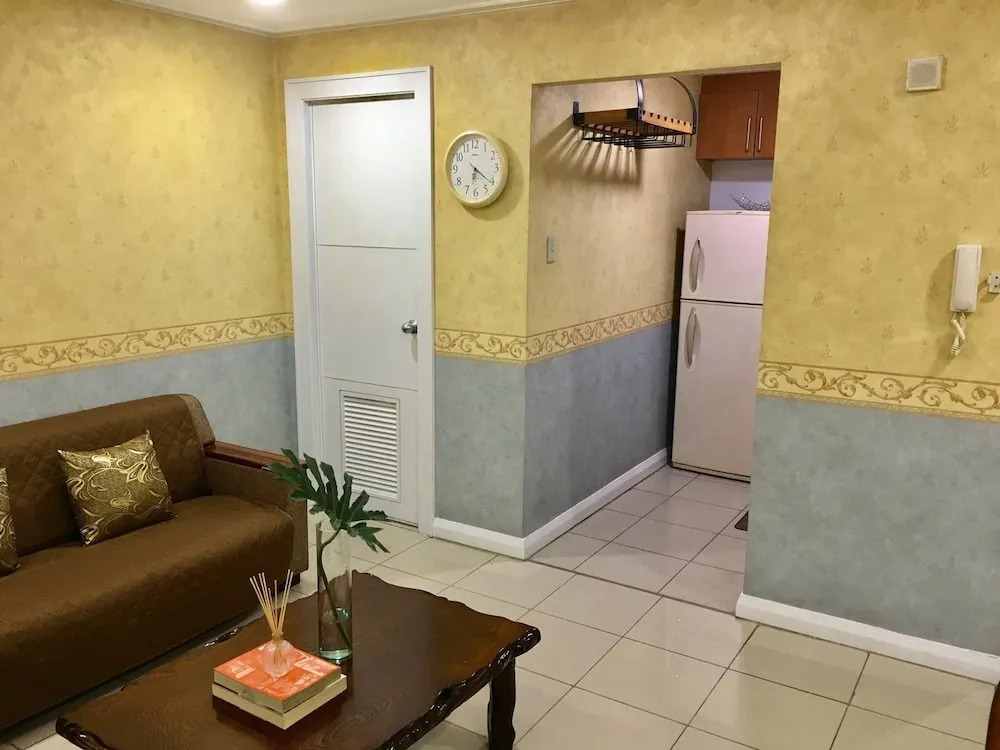 Superior Apartment Robinsons Place Rpr 10