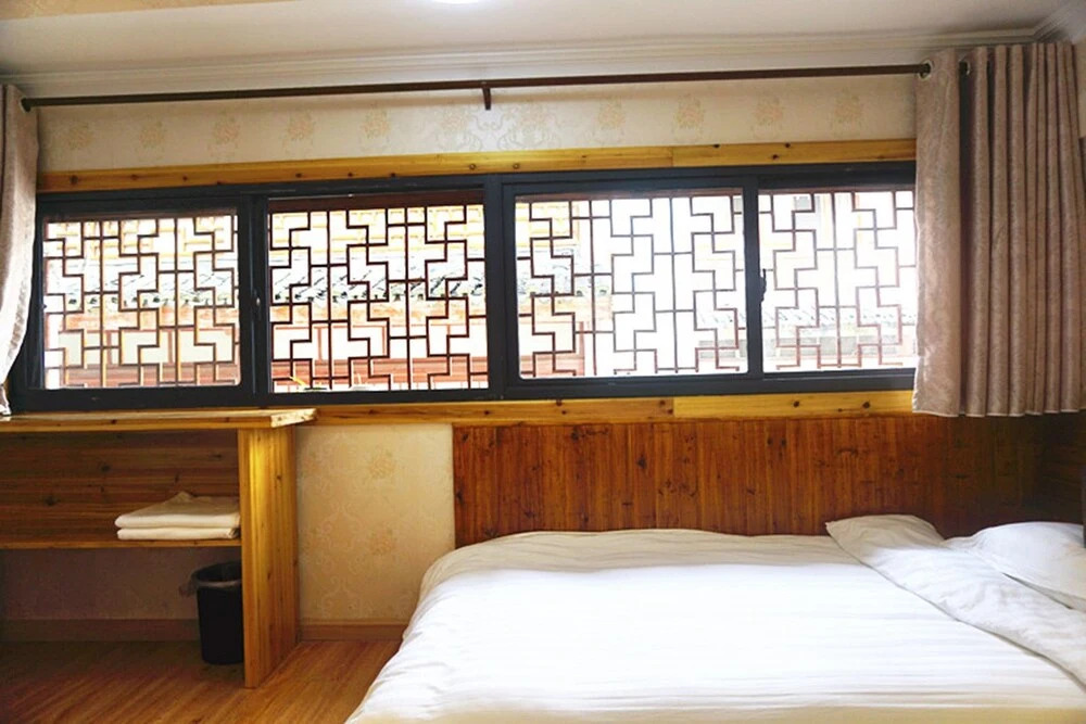 Zhouzhuang Yunshu Boutique Inn