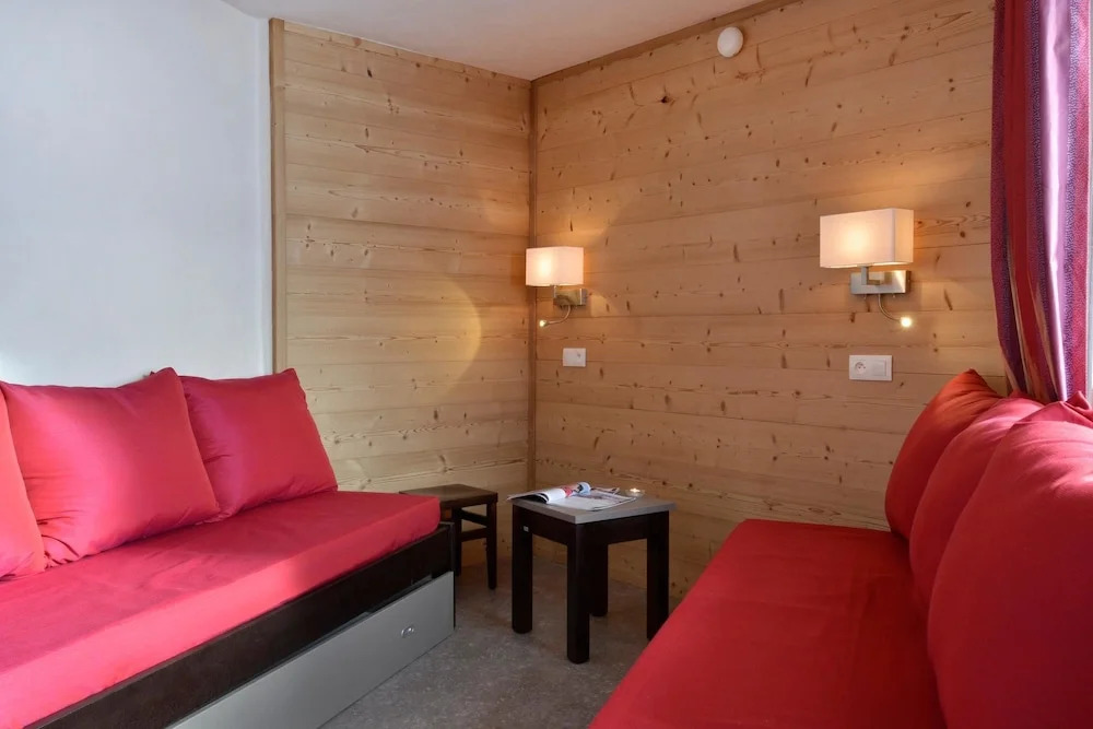Plagne Bellecote for 4 People of 28 mÂ² on the Slopes RS 507