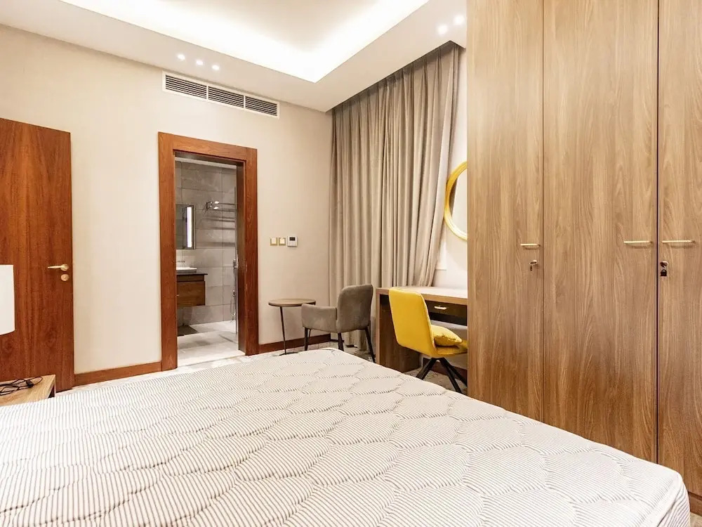 Abraj INN Royal 3