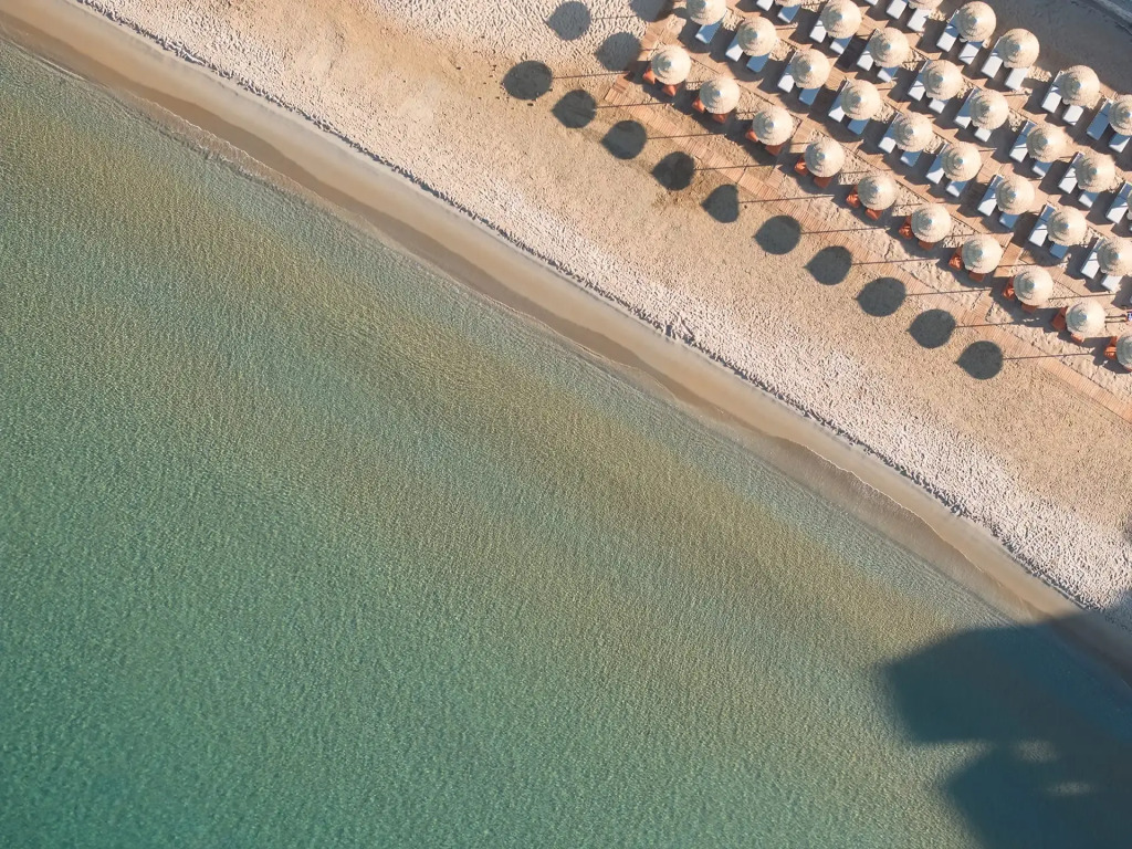 Golden Milos Beach Ηouse by Domotel